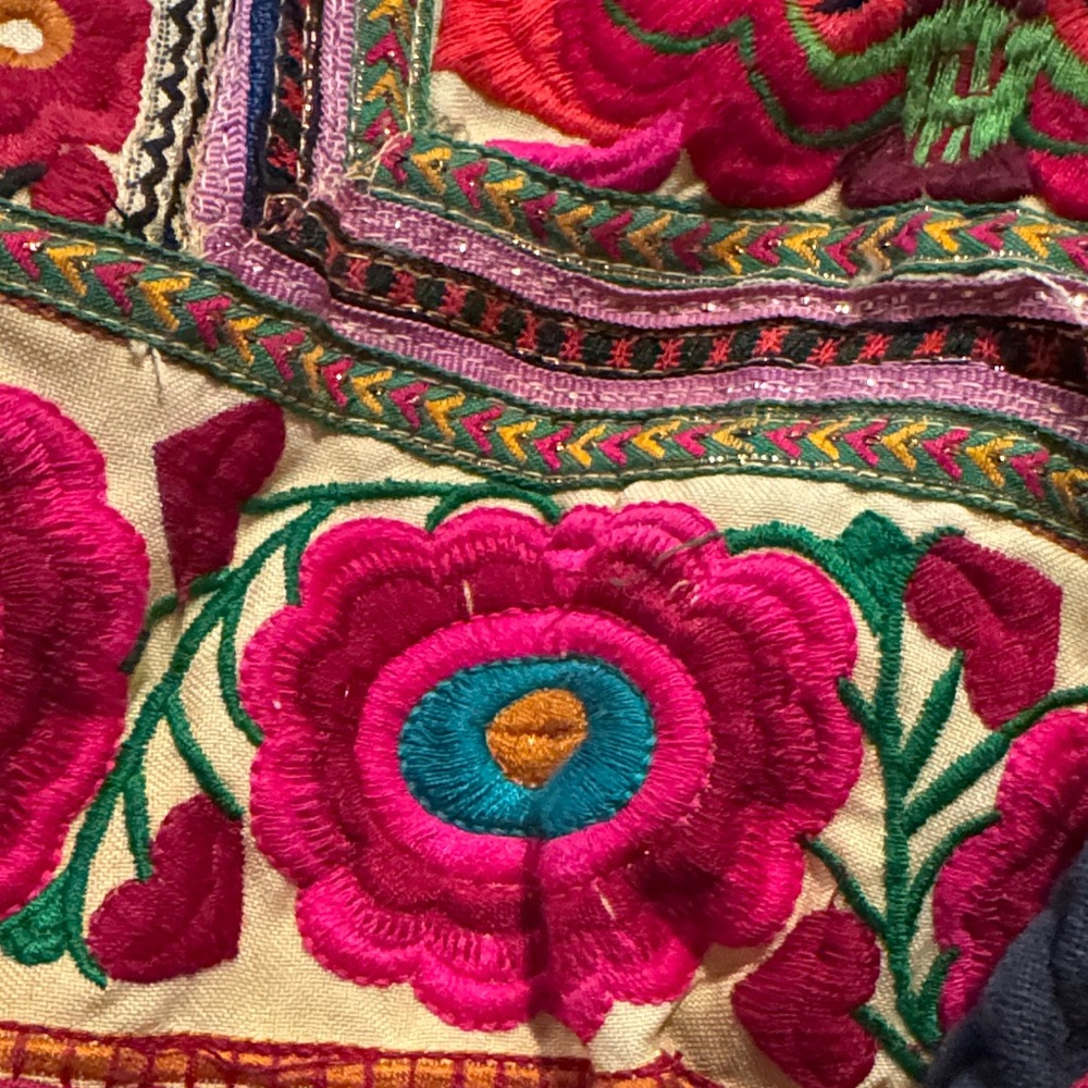 Vibrant Multicolor Embroidered Tote Bag - Picture 8 of 9